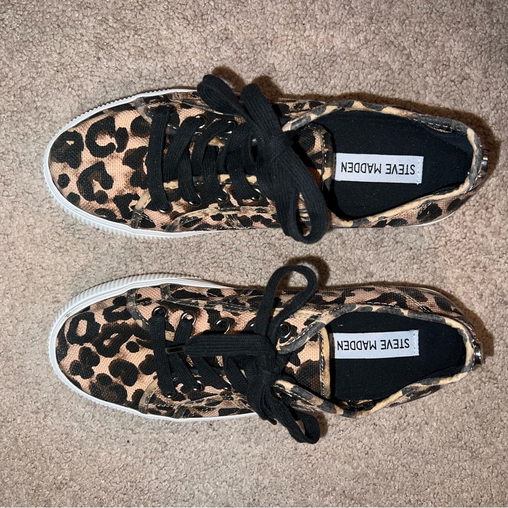 Steve Madden - Emmi Platform Sneakers - Cheetah